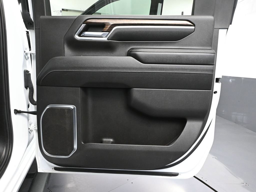 Used 2024 GMC Sierra 3500 SLE w/ SLE Convenience Package image 42