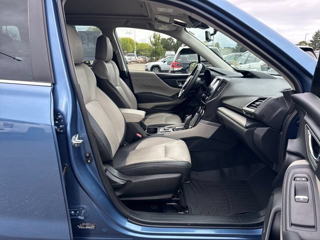 Used 2023 Subaru Forester Limited AWD/4WD image 9
