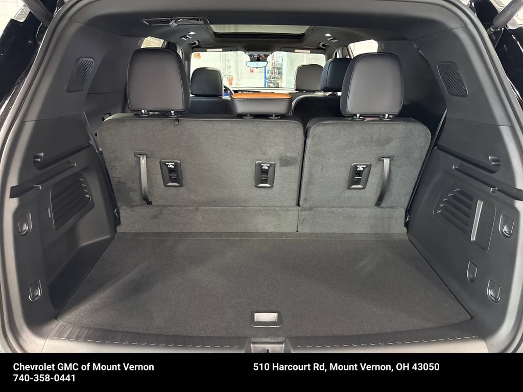 New 2027 Chevrolet Traverse Z71 w/ Driver Confidence Package AWD/4WD image 44