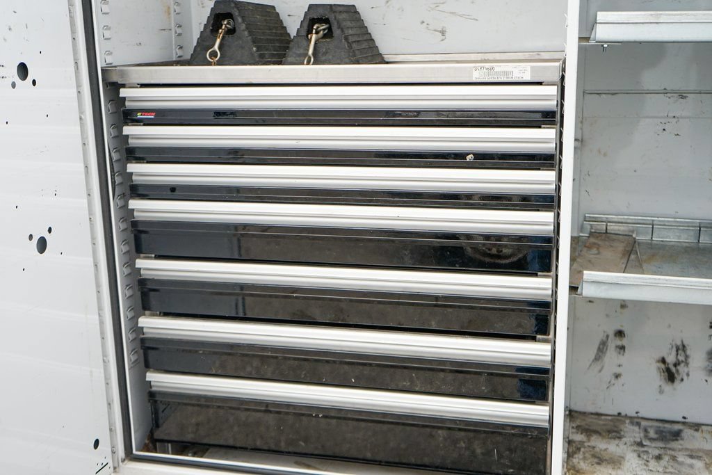 Used 2019 Ford F750 2WD Regular Cab Super Duty image 7