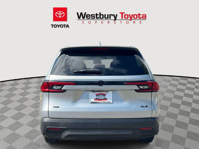 Certified 2025 Toyota Grand Highlander AWD image 9