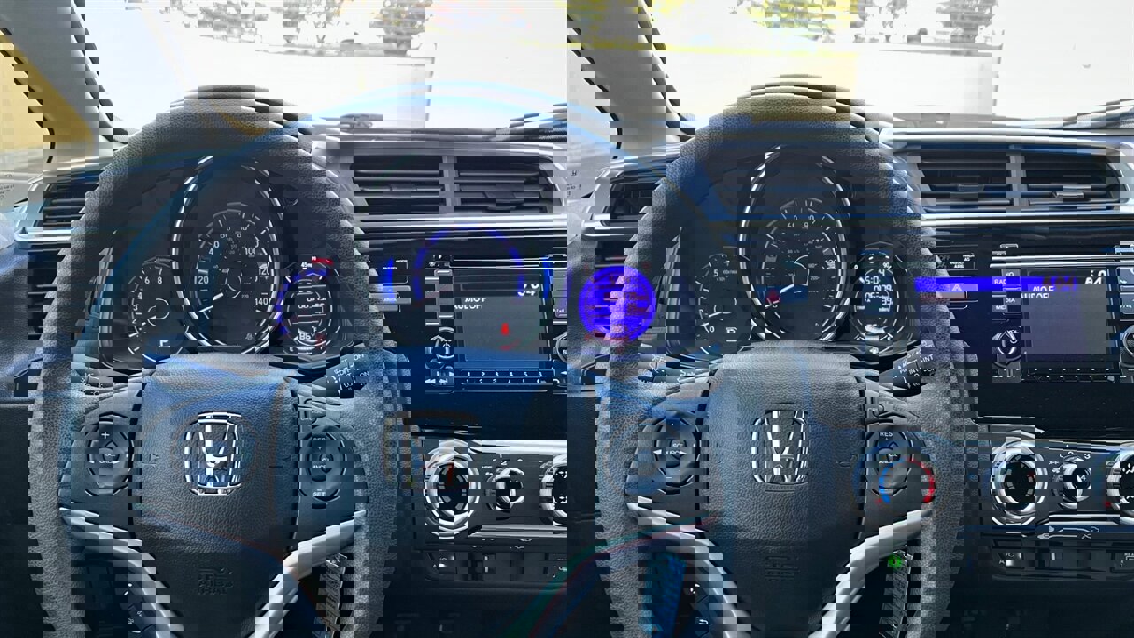 Used 2020 Honda Fit LX image 9