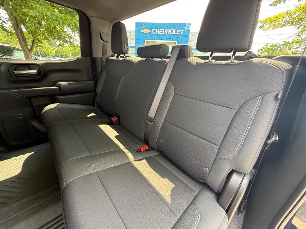 Used 2024 Chevrolet Silverado 1500 Custom Trail Boss AWD/4WD image 25