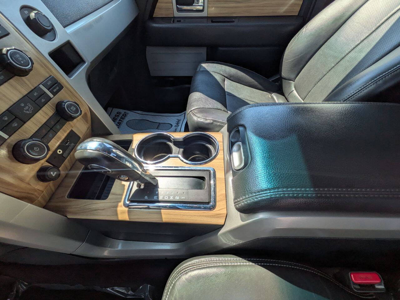 Used 2011 Ford F150 Lariat w/ Lariat Plus Pkg AWD/4WD image 16