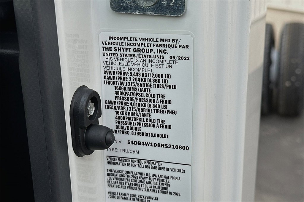 Used 2024 Isuzu NPR image 19