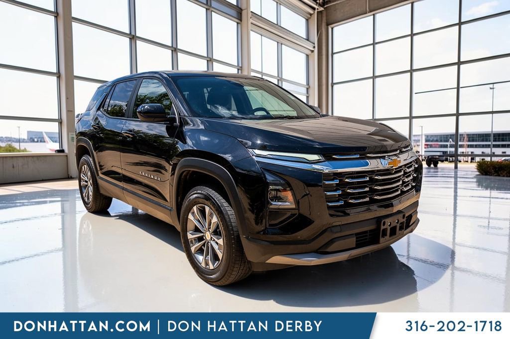 Used 2025 Chevrolet Equinox LT FWD image 32