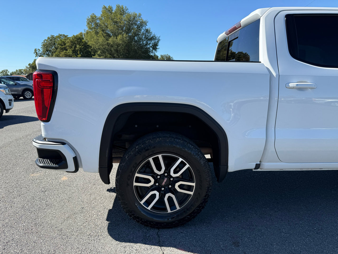 Used 2021 GMC Sierra 1500 AT4 w/ AT4 Value Package image 43