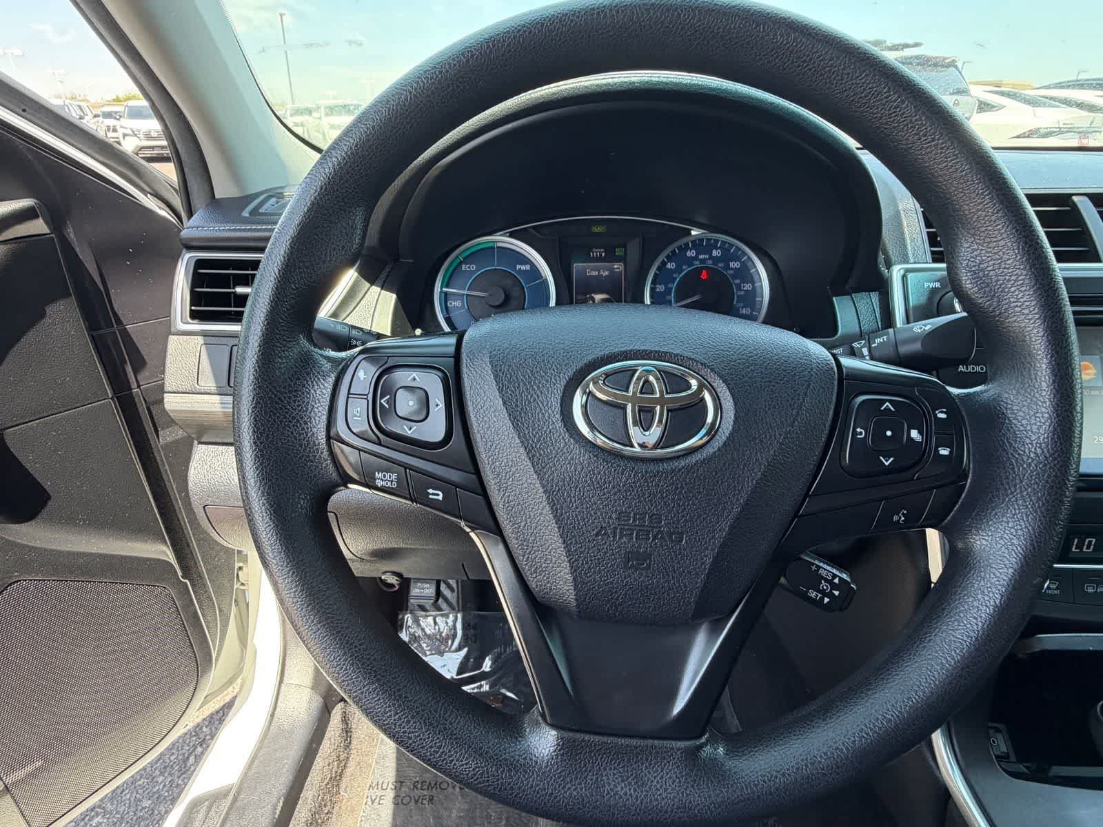 Used 2017 Toyota Camry LE FWD image 18