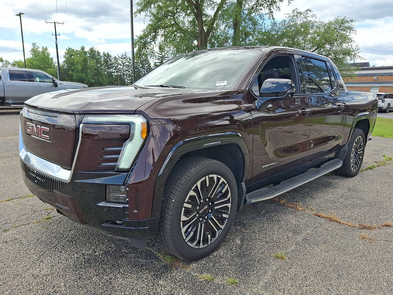 New 2026 GMC Sierra EV Denali AWD/4WD image 10