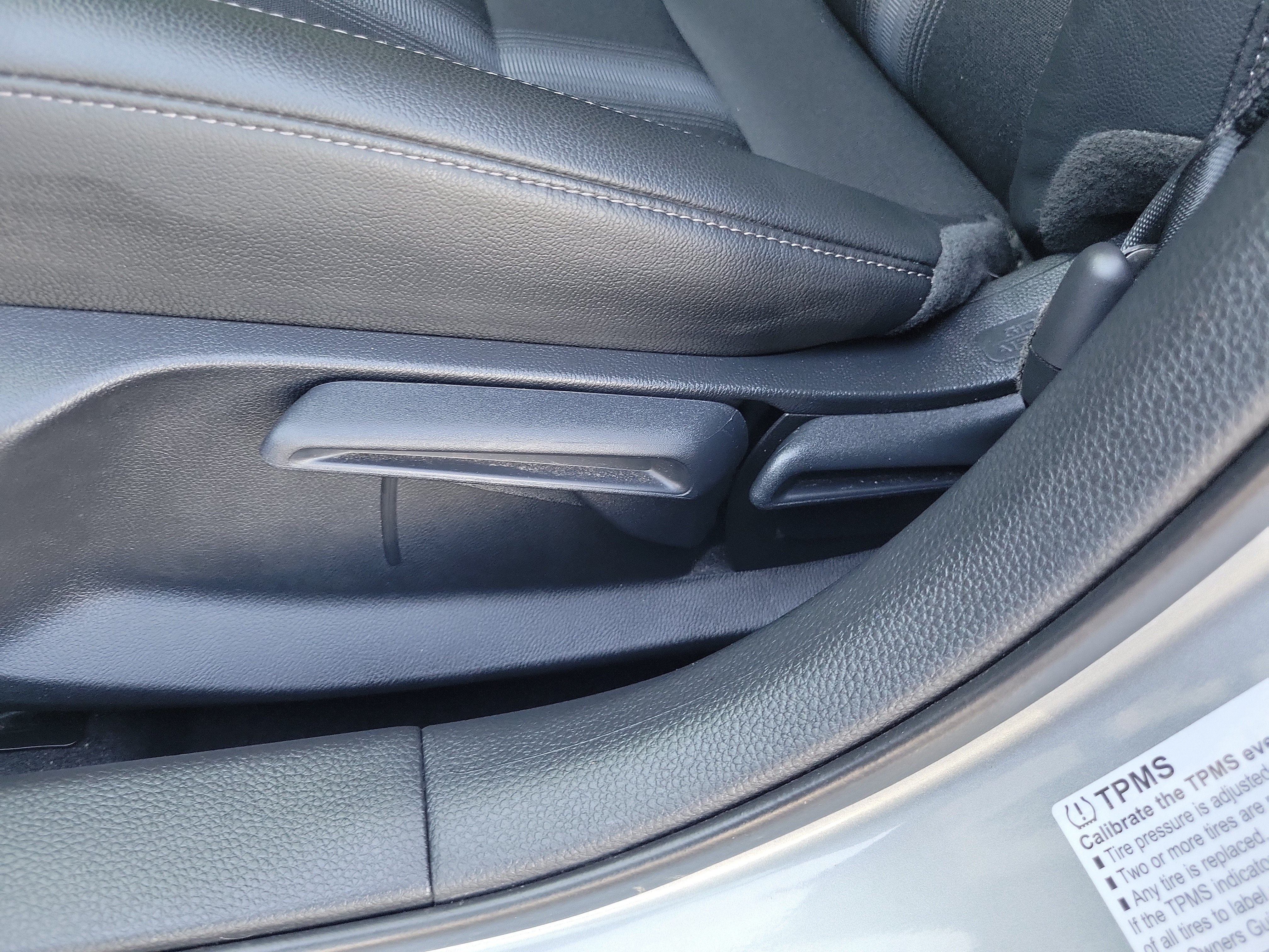 Used 2025 Honda Civic Sport image 16