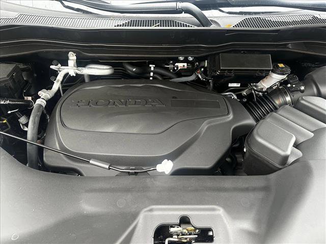New 2025 Honda Ridgeline Black Edition image 17