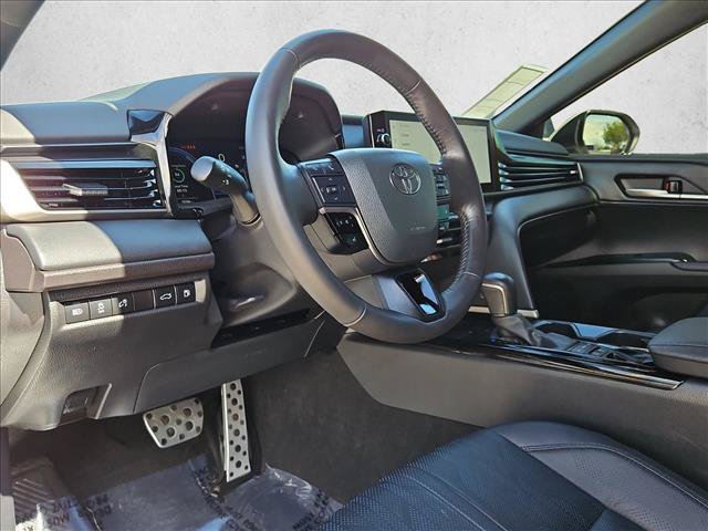 Used 2025 Toyota Camry XSE AWD/4WD image 10