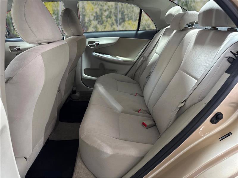 Used 2011 Toyota Corolla LE FWD image 10