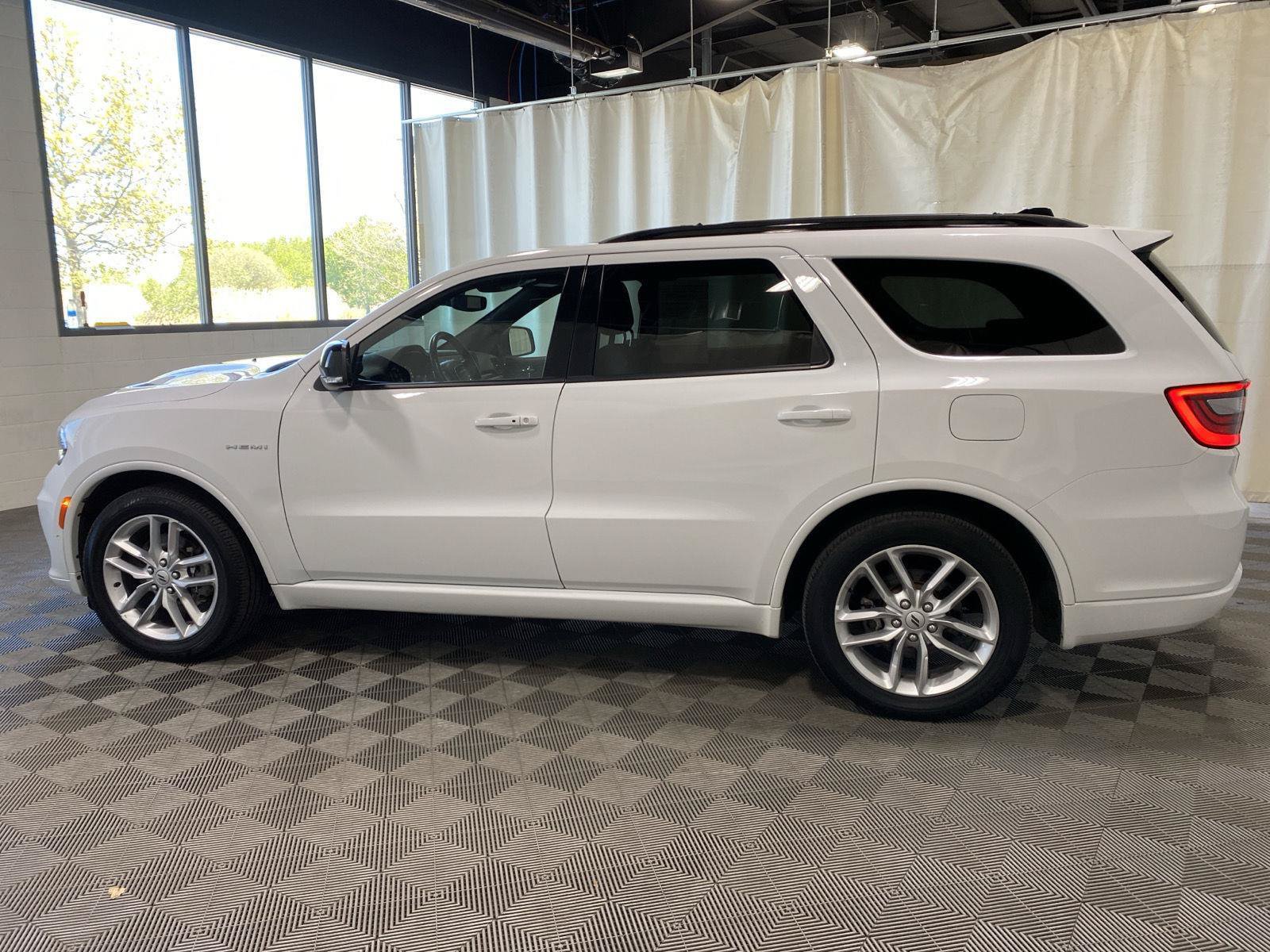 Used 2025 Dodge Durango R/T AWD/4WD image 4