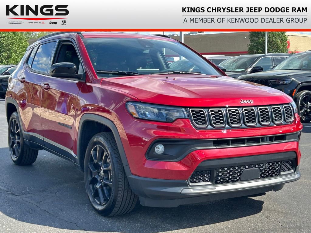 Used 2025 Jeep Compass Latitude w/ Altitude Special Edition