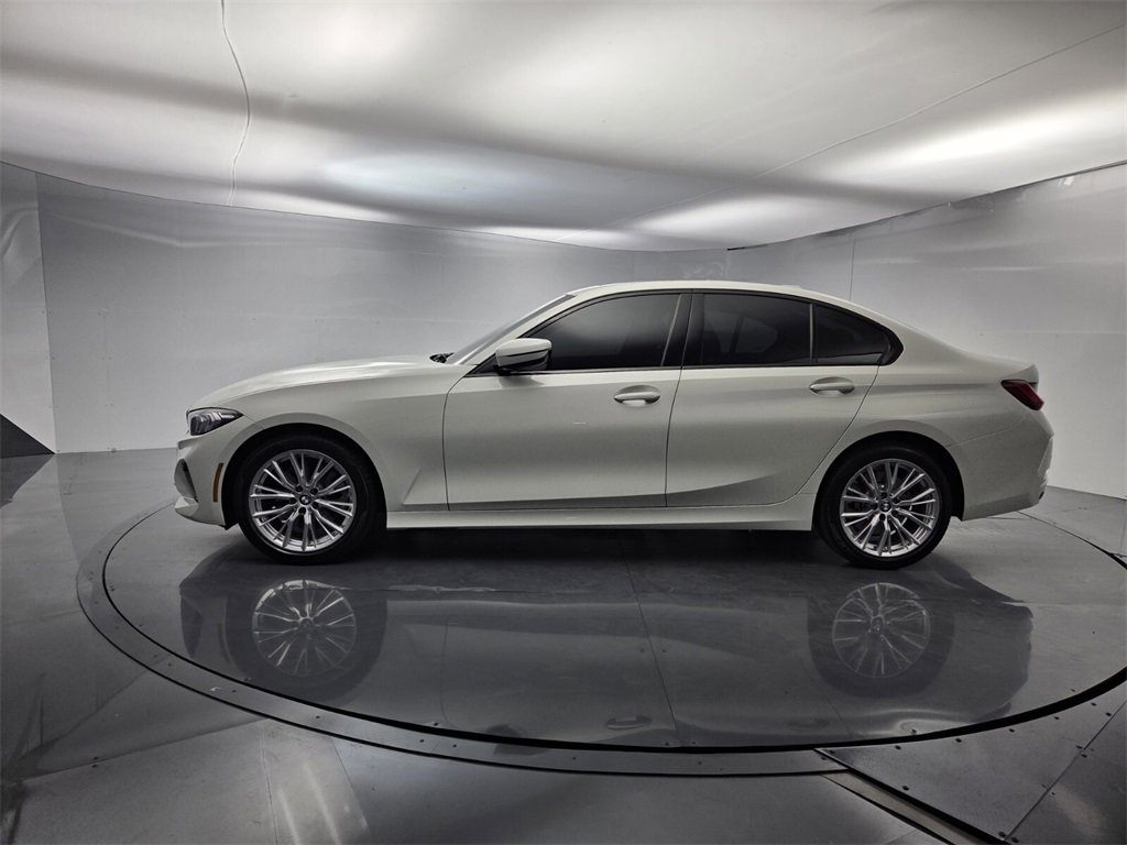Used 2023 BMW 330i Sedan w/ Driving Assistance Package image 6