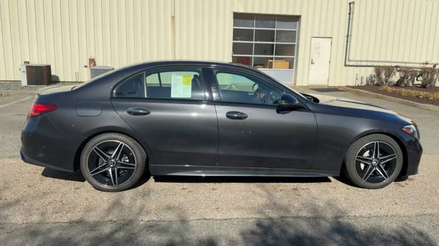 Used 2022 Mercedes-Benz C 300 4MATIC Sedan image 3