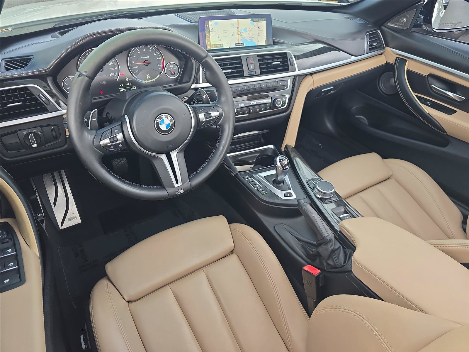 Used 2018 BMW M4 Convertible RWD image 10