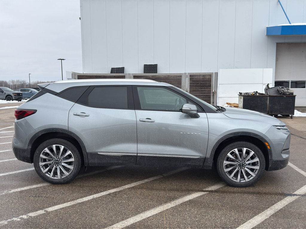 Used 2023 Chevrolet Blazer Premier w/ Driver Confidence II Package image 7