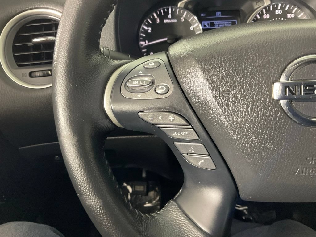 Used 2019 Nissan Pathfinder SV FWD image 25
