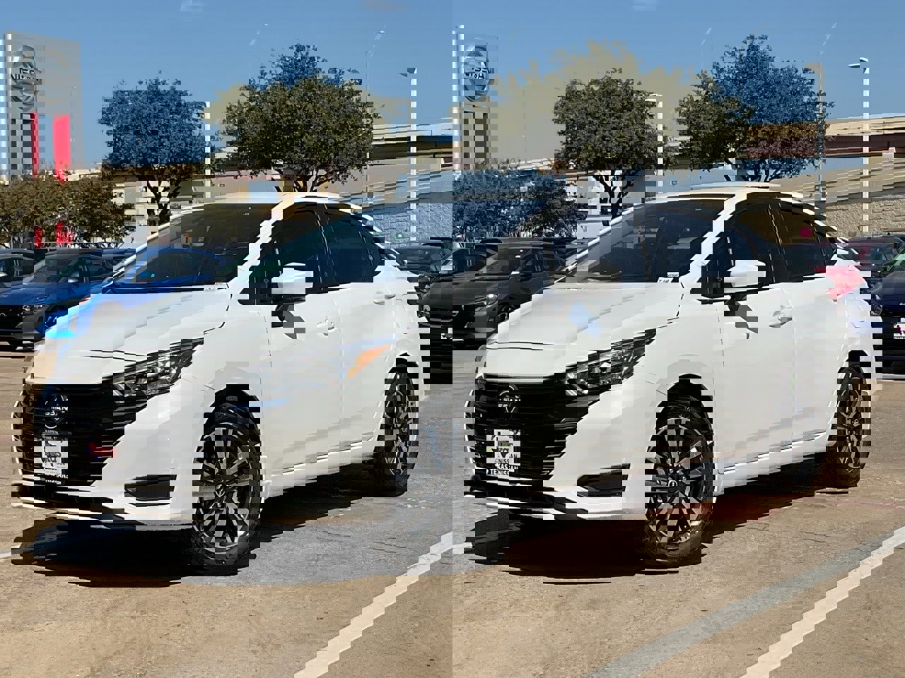 New 2025 Nissan Versa SV w/ Trunk Package image 2