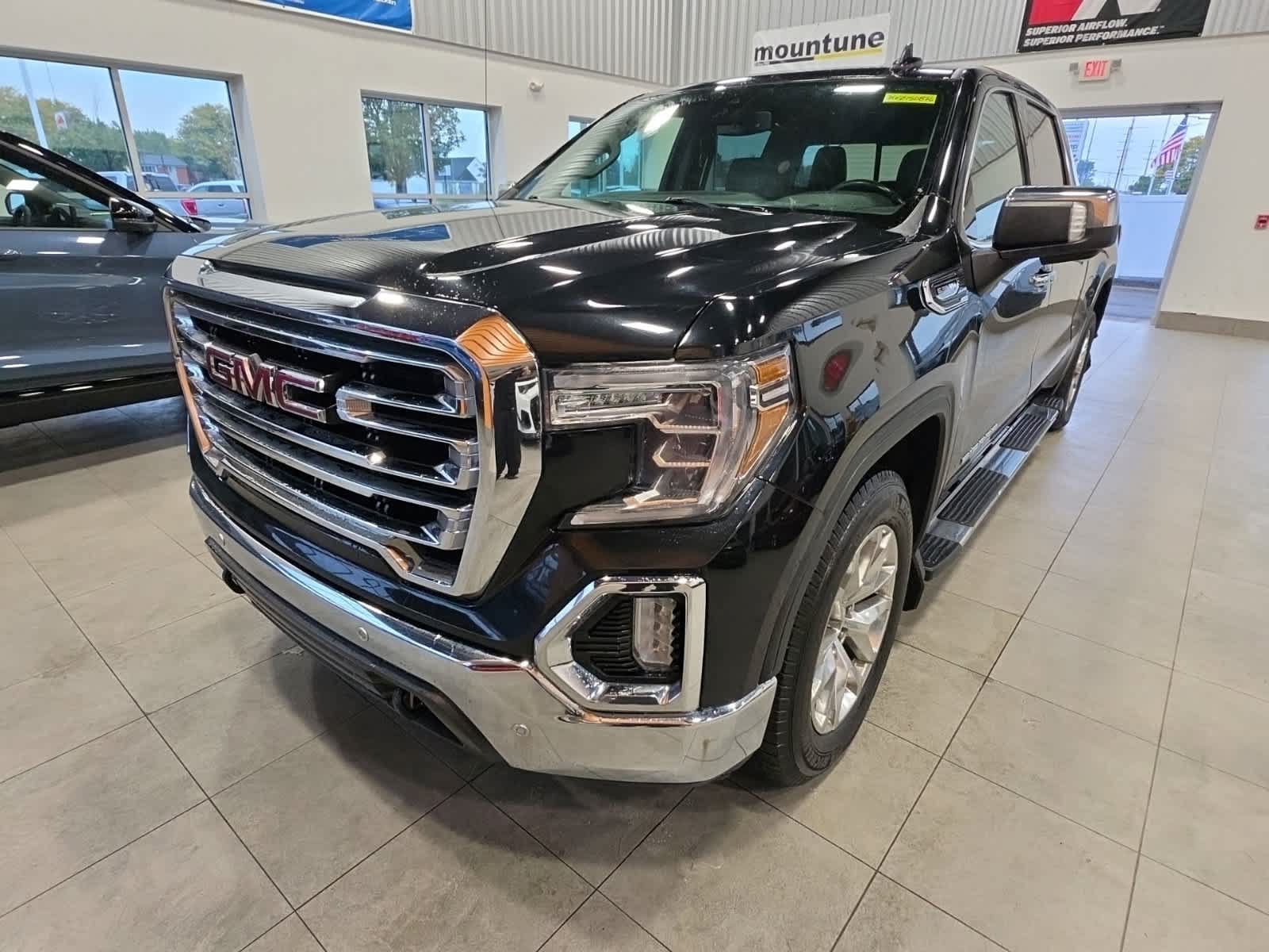 Used 2019 GMC Sierra 1500 SLT w/ SLT Premium Plus Package AWD/4WD image 1