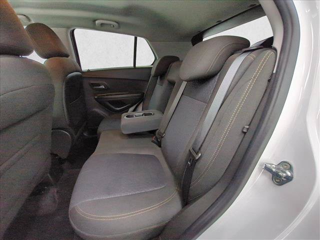 Used 2020 Chevrolet Trax LS w/ Tint and Cruise Package FWD image 20