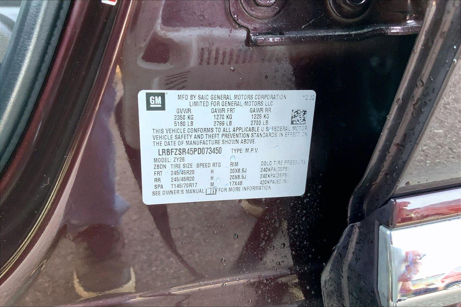 Used 2023 Buick Envision Avenir image 30