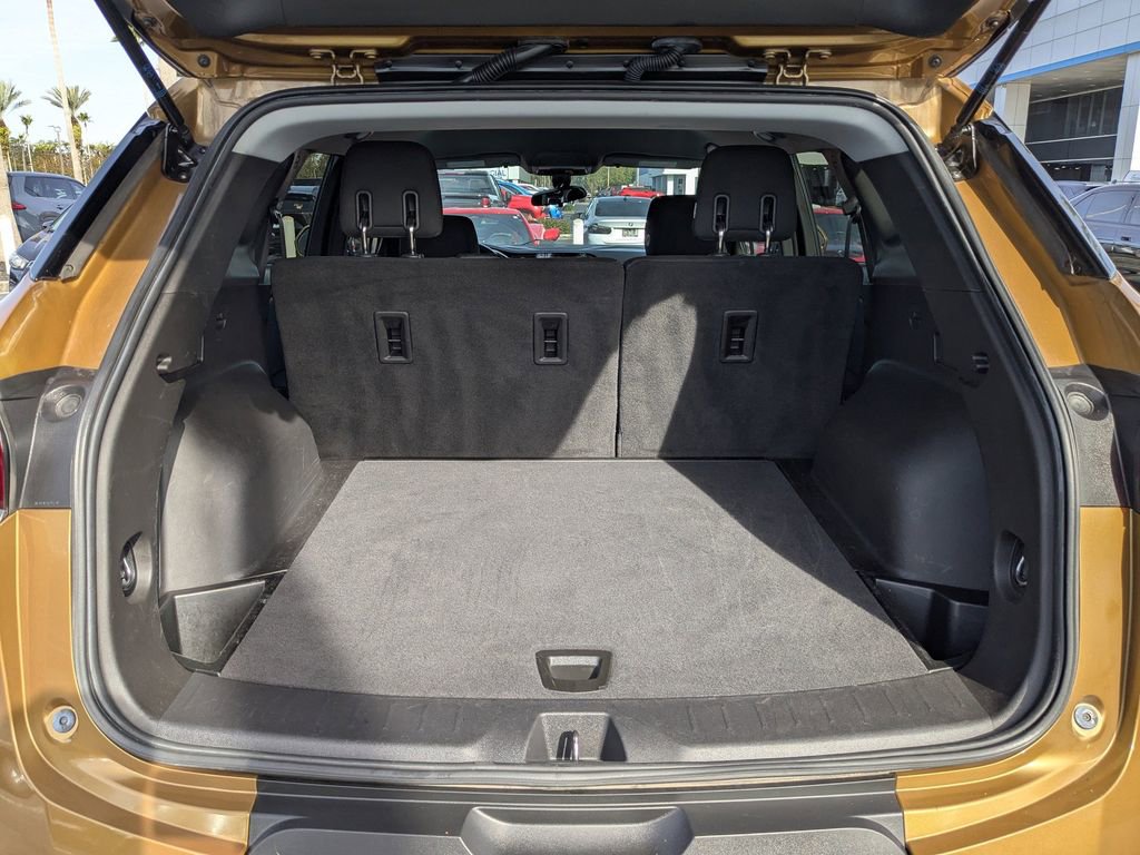 Used 2020 Chevrolet Blazer LT image 13