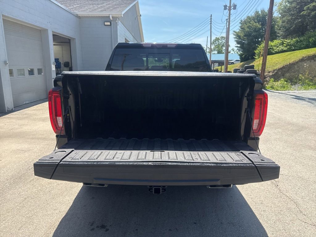 Used 2021 GMC Sierra 1500 AT4 w/ AT4 Value Package AWD/4WD image 14