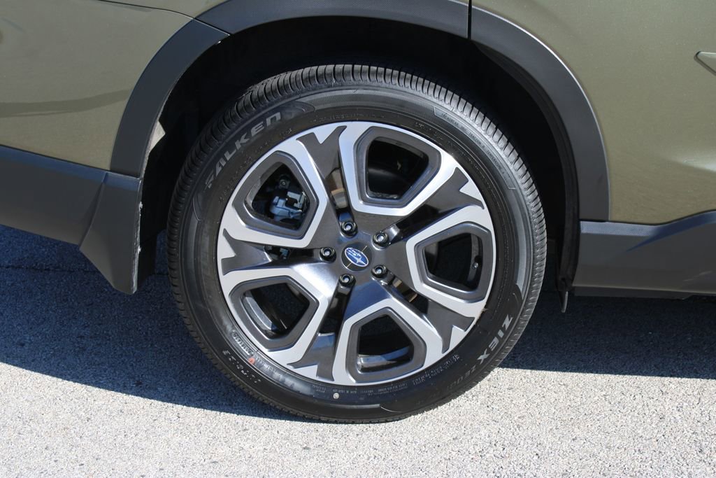 Used 2025 Subaru Ascent Touring AWD/4WD image 34