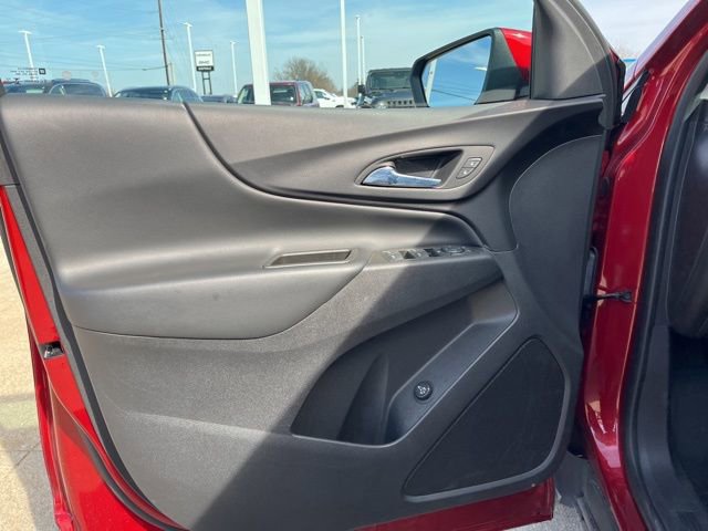 Used 2023 Chevrolet Equinox LT FWD image 10