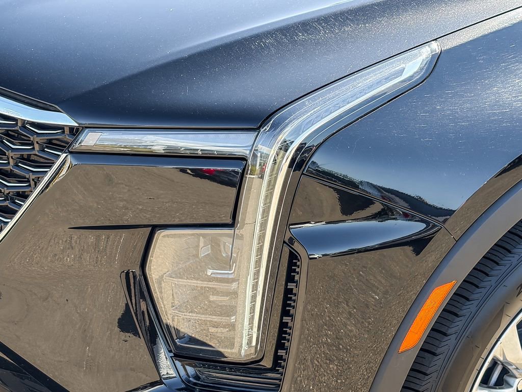 Certified 2024 Cadillac XT4 Premium Luxury image 7