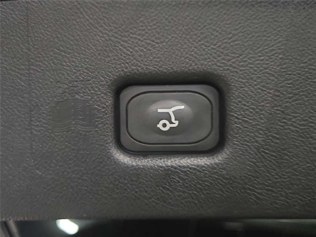 Certified 2023 Lincoln Nautilus Reserve FWD image 28