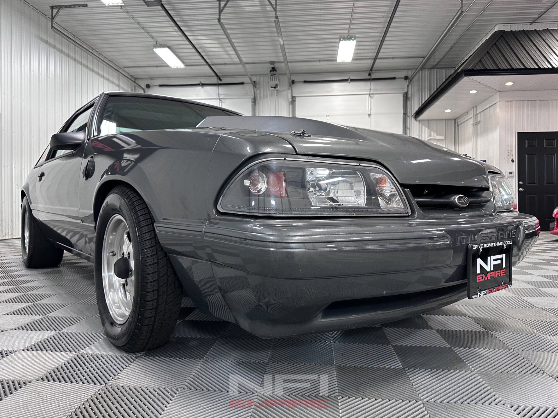 Used 1988 Ford Mustang LX RWD image 15