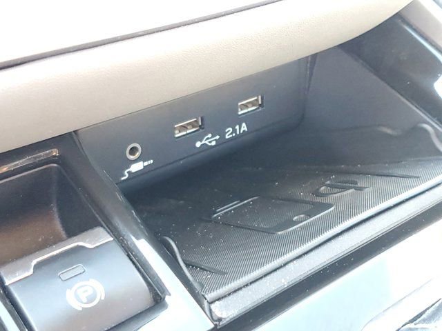Used 2020 Subaru Outback Limited image 16