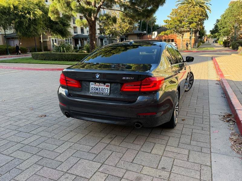 Used 2017 BMW 530i RWD image 6
