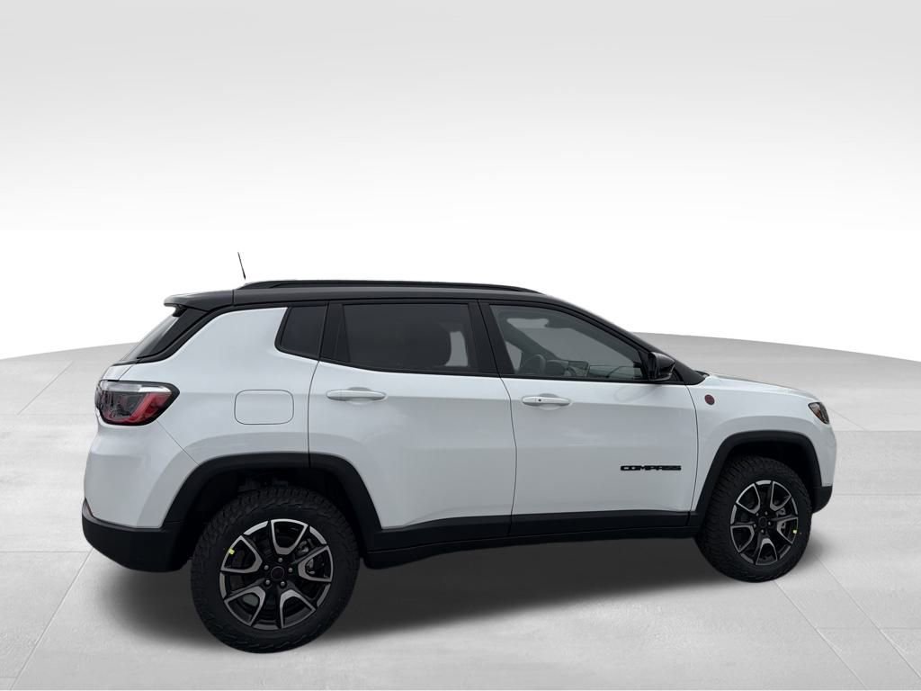 New 2026 Jeep Compass Trailhawk w/ Sun, Sound & Navigation Group image 7