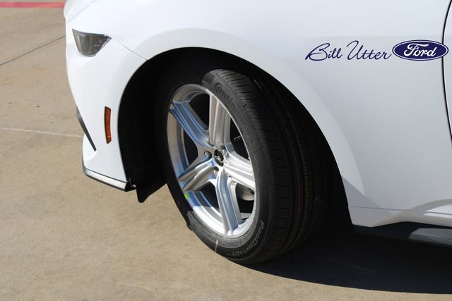 New 2026 Ford Mustang Coupe RWD image 5