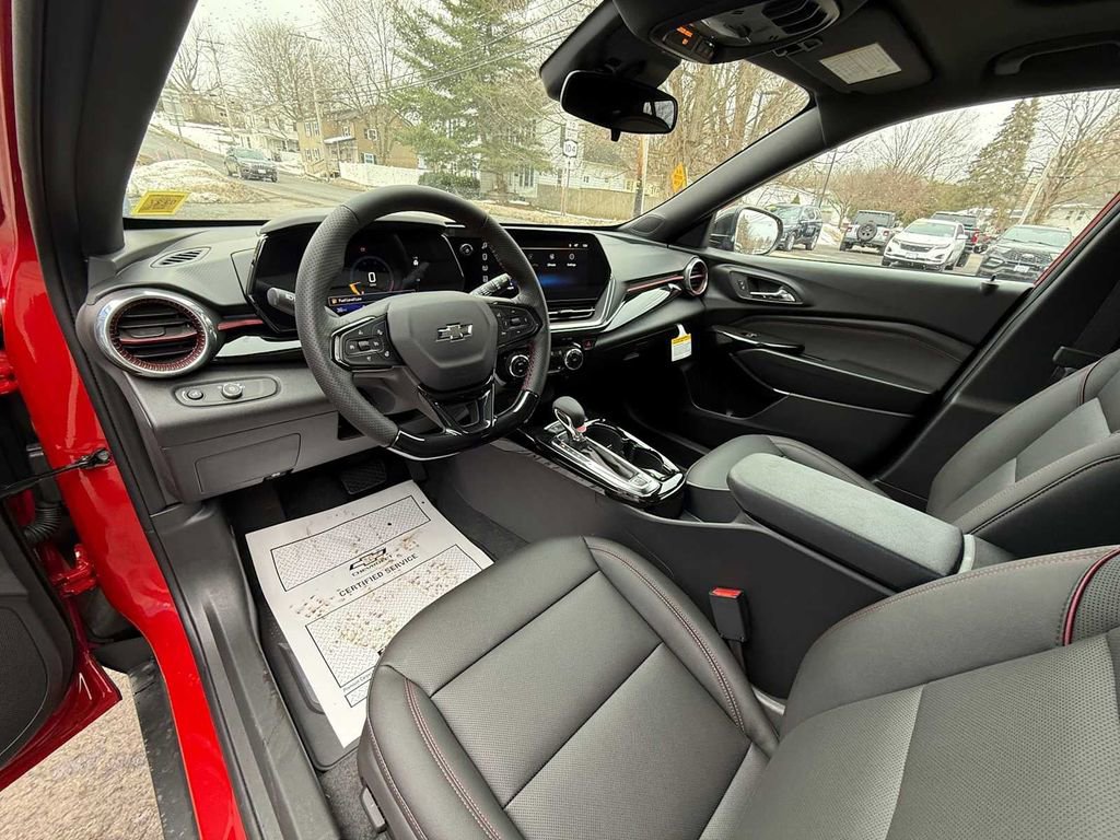 New 2026 Chevrolet Trax RS w/ Sunroof Package image 13