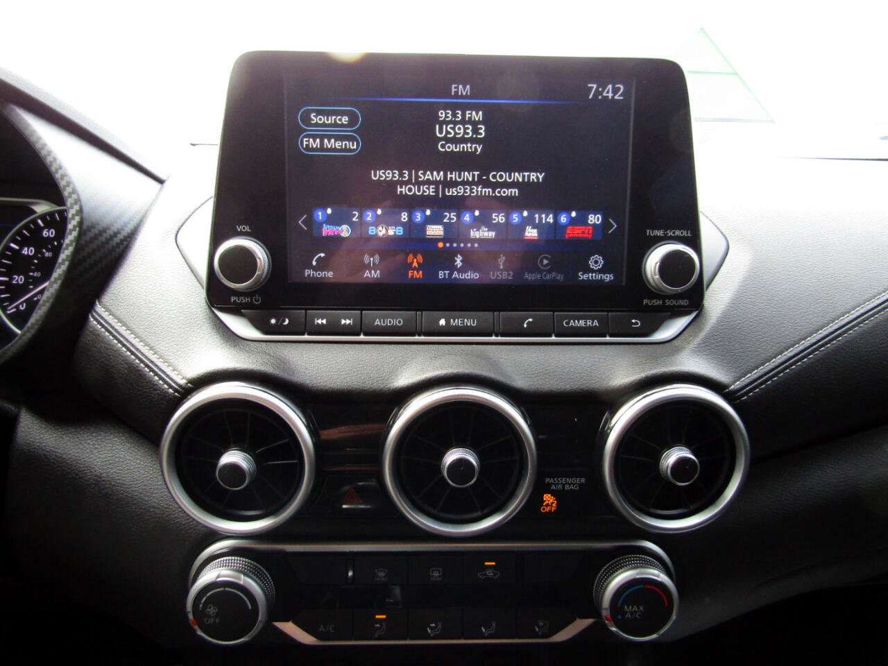 Used 2024 Nissan Sentra SV image 12