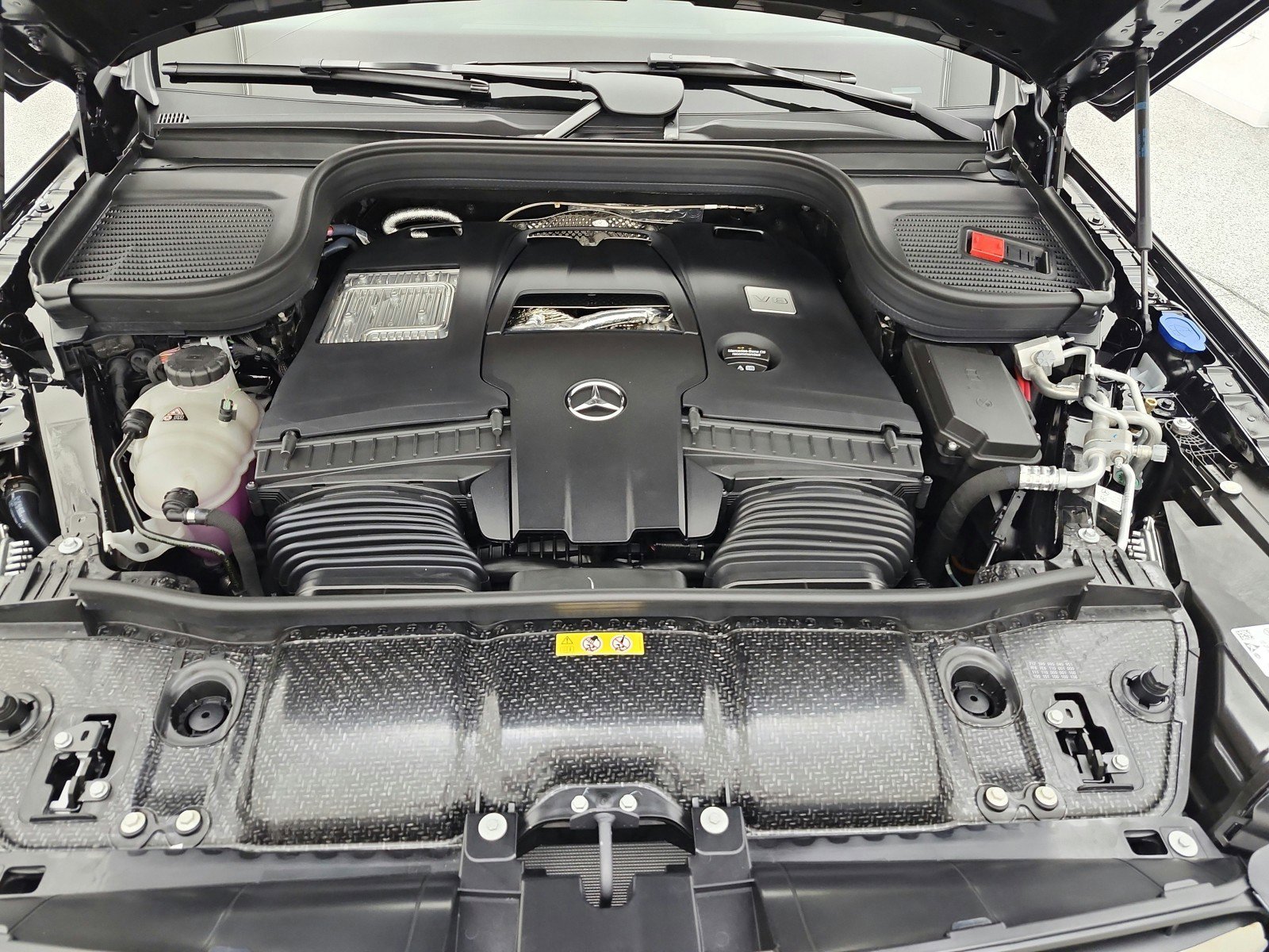New 2026 Mercedes-Benz GLS 580 4MATIC image 12