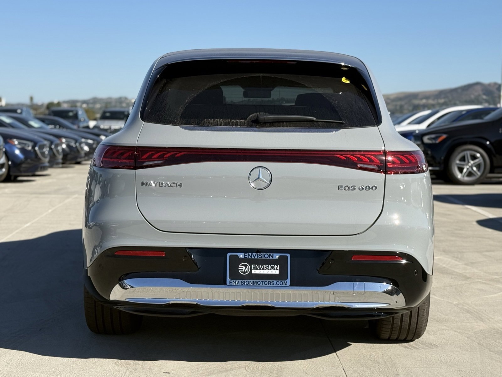 New 2025 Mercedes-Benz Maybach EQS 680 4MATIC image 9