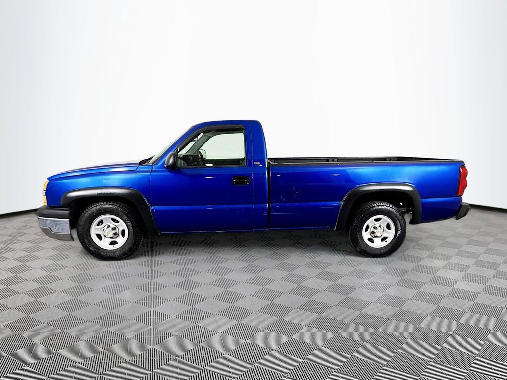 Used 2004 Chevrolet Silverado 1500 W/T RWD image 4
