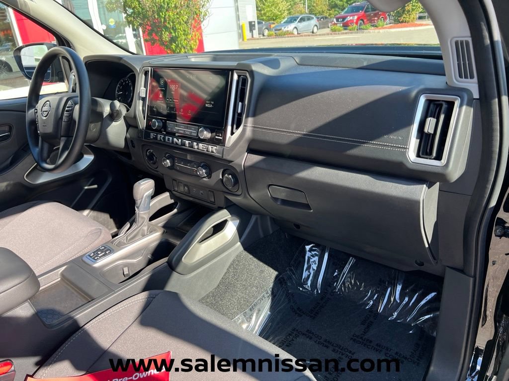 Certified 2026 Nissan Frontier SV w/ Tow Package AWD/4WD image 23