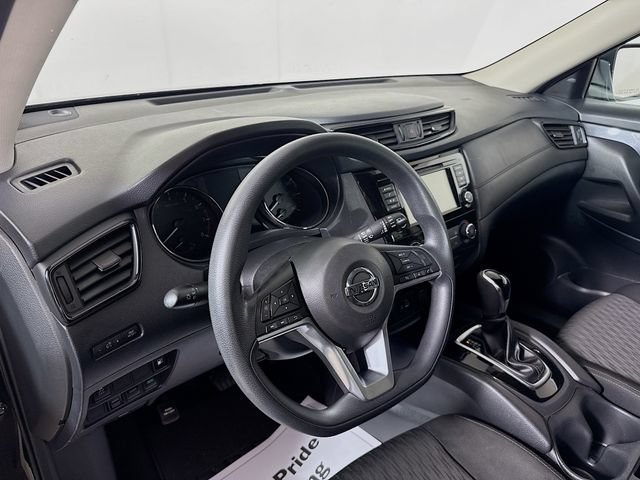Used 2018 Nissan Rogue S AWD/4WD image 14