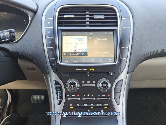 Used 2019 Lincoln Nautilus Select w/ Cargo Utility Package FWD image 15