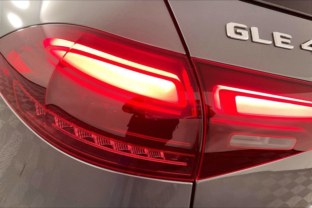Certified 2025 Mercedes-Benz GLE 450e GLE 450e image 24