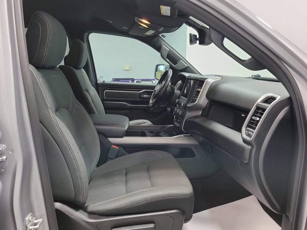 Used 2021 RAM 1500 Big Horn AWD/4WD image 16