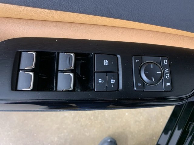 Used 2023 Lexus ES 350 w/ Premium Package image 17